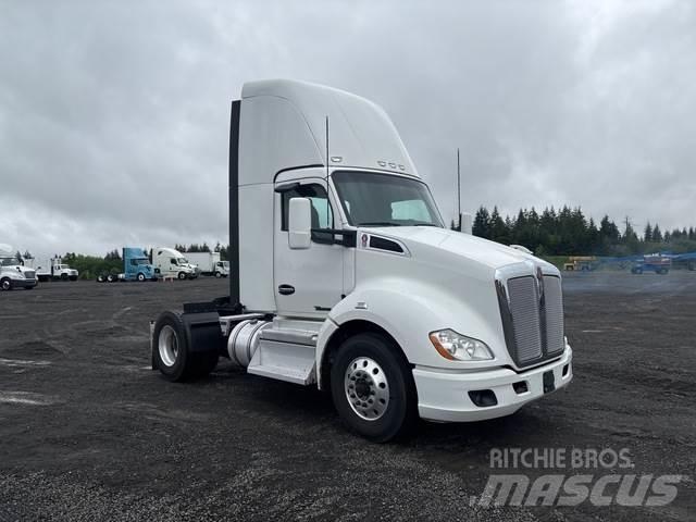 Kenworth T680 Nyergesvontatók