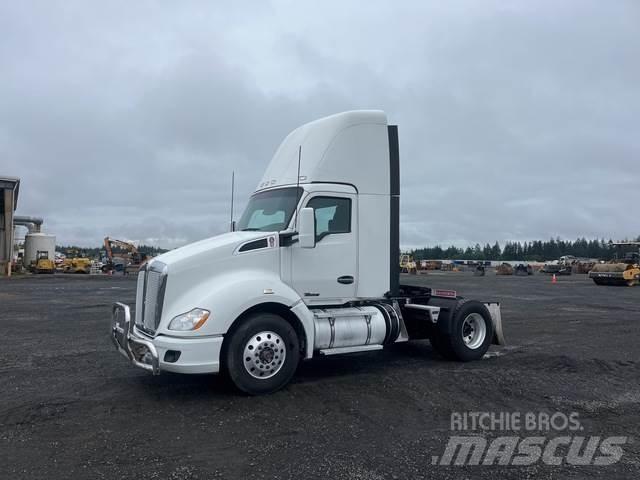Kenworth T680 Nyergesvontatók
