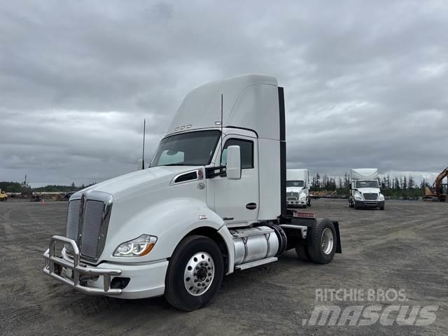 Kenworth T680 Nyergesvontatók
