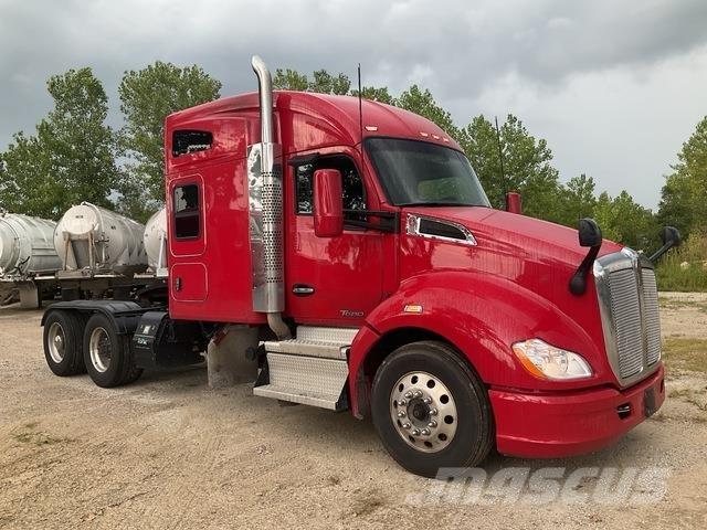 Kenworth T680 Nyergesvontatók