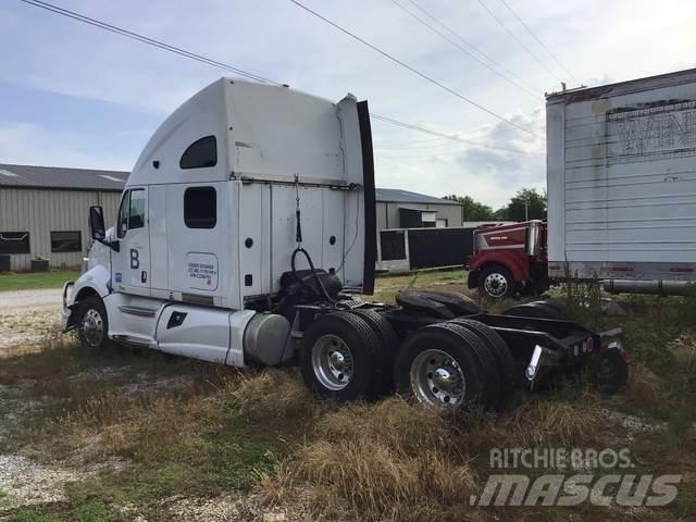 Kenworth T700 Nyergesvontatók