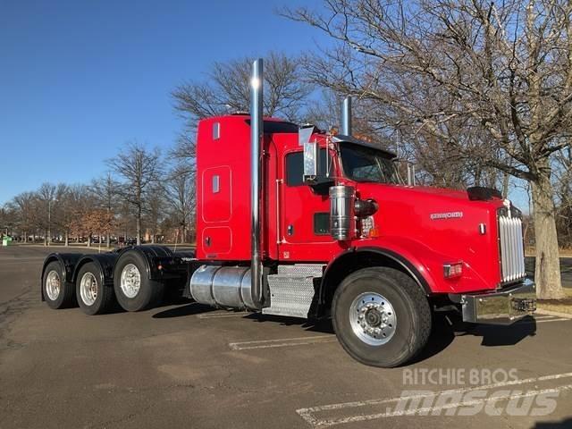 Kenworth T800 Nyergesvontatók