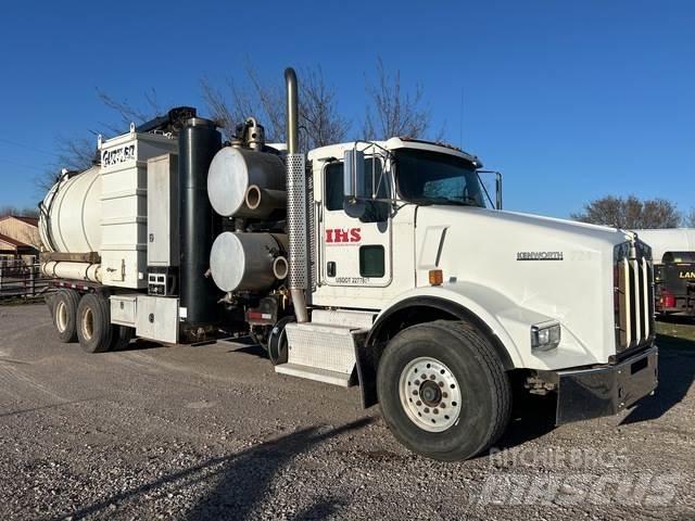 Kenworth T800 Lánctalpas kotrók