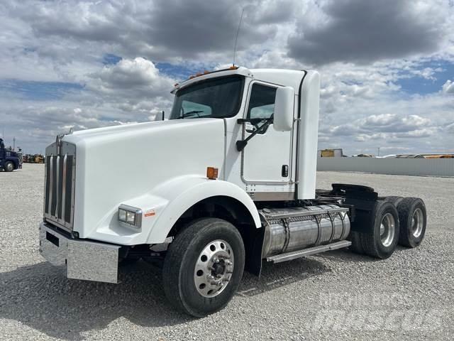 Kenworth T800 Nyergesvontatók