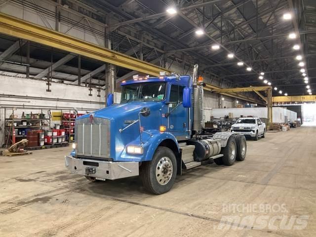 Kenworth T800 Nyergesvontatók