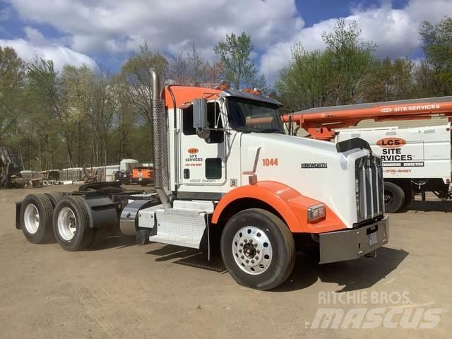 Kenworth T800 Nyergesvontatók