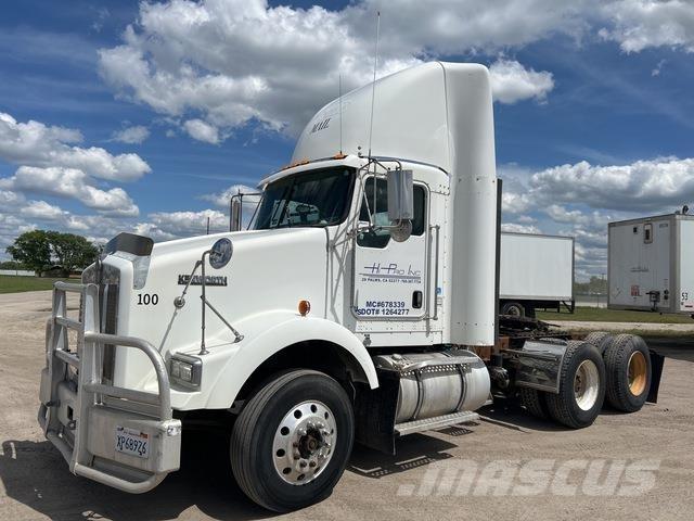 Kenworth T800 Nyergesvontatók