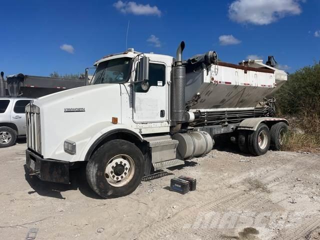 Kenworth T800 Betonkeverők/Betonpumpák
