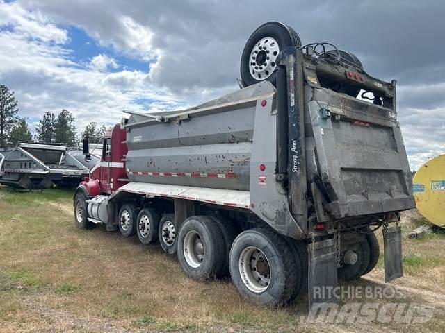 Kenworth T800 Billenő teherautók