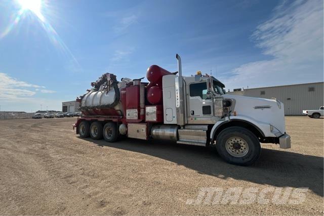 Kenworth T800 Lánctalpas kotrók