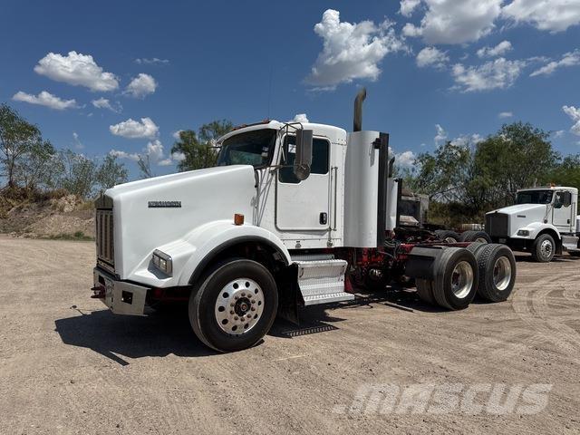 Kenworth T800 Nyergesvontatók