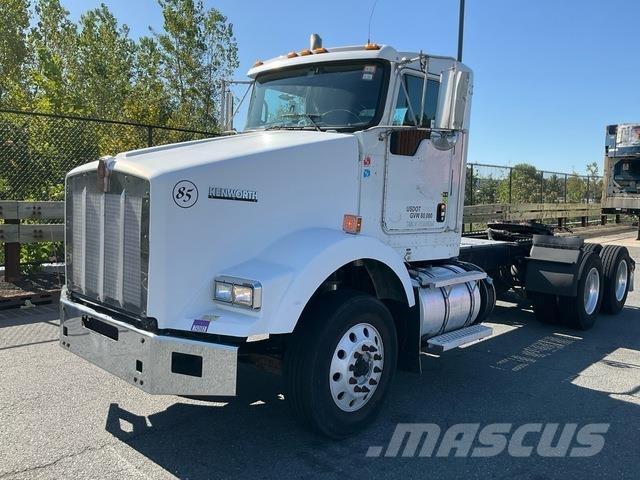 Kenworth T800 Nyergesvontatók