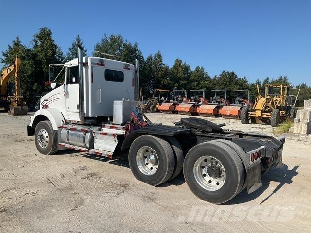 Kenworth T800 Nyergesvontatók