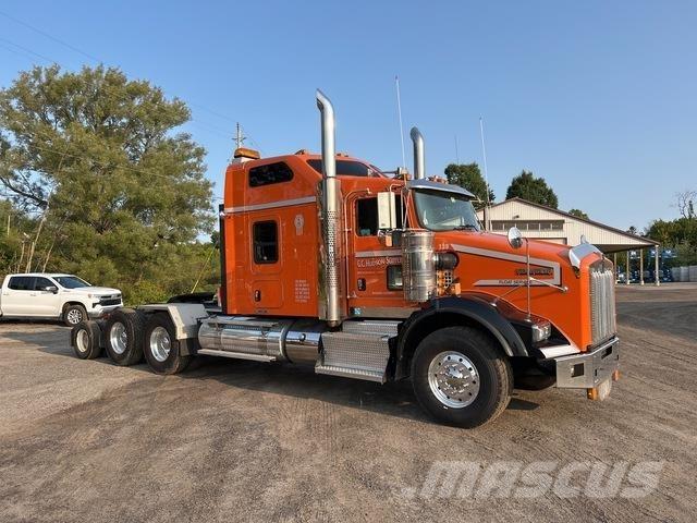 Kenworth T800 Nyergesvontatók