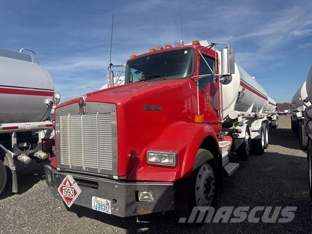 Kenworth T800 Tartályos teherautók
