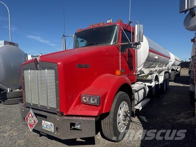 Kenworth T800 Tartályos teherautók