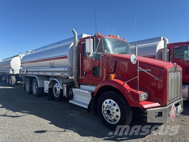 Kenworth T800 Tartályos teherautók