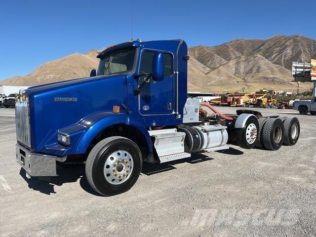 Kenworth T800 Nyergesvontatók
