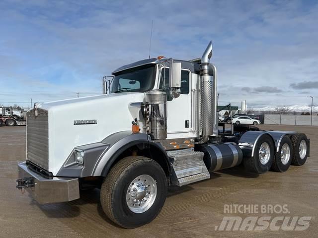 Kenworth T800W Nyergesvontatók
