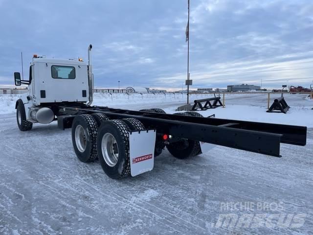 Kenworth T880 Vezetőfülke és belső tartozékok
