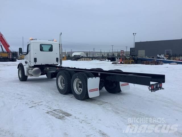 Kenworth T880 Vezetőfülke és belső tartozékok