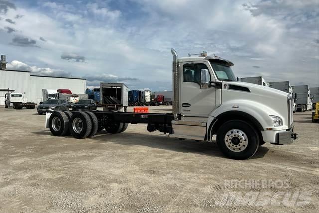 Kenworth T880 Vezetőfülke és belső tartozékok