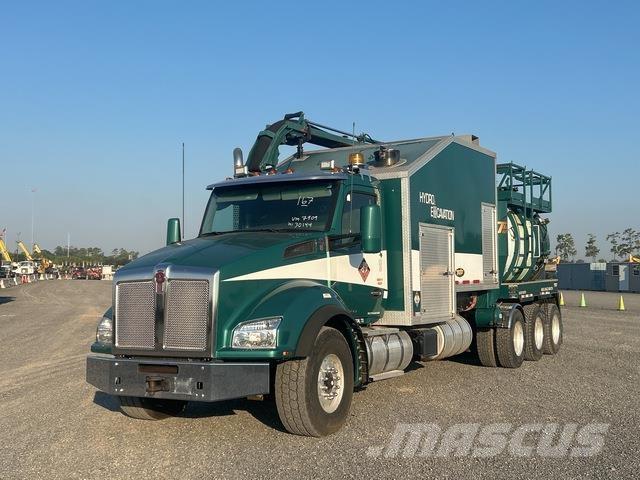 Kenworth T880 Lánctalpas kotrók