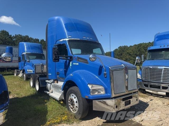 Kenworth T880 Nyergesvontatók