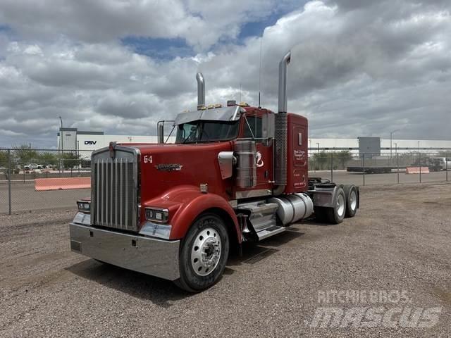 Kenworth W900 Nyergesvontatók