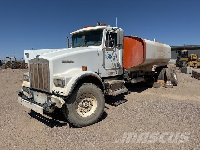 Kenworth W900 Vízszállító teherautók