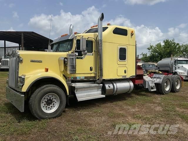 Kenworth W900 Műszaki mentők