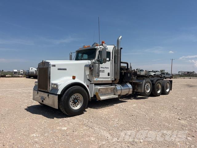 Kenworth W900 Műszaki mentők