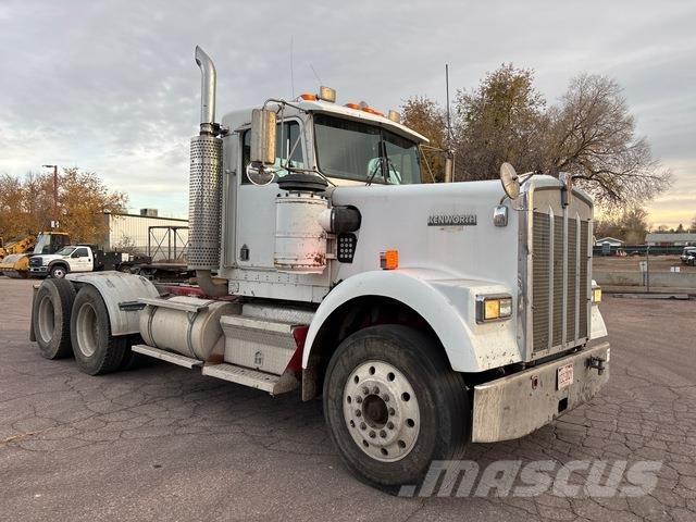 Kenworth W900 Nyergesvontatók