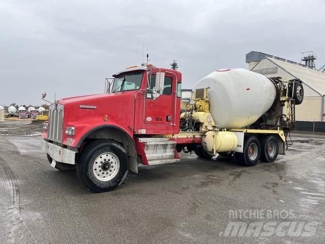 Kenworth W900B Egyéb