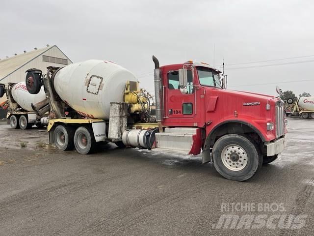 Kenworth W900B Egyéb