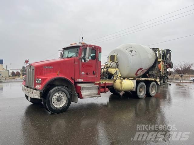 Kenworth W900B Egyéb