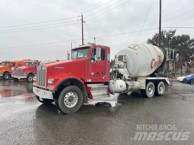 Kenworth W900B Egyéb