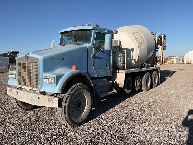 Kenworth W900B Egyéb