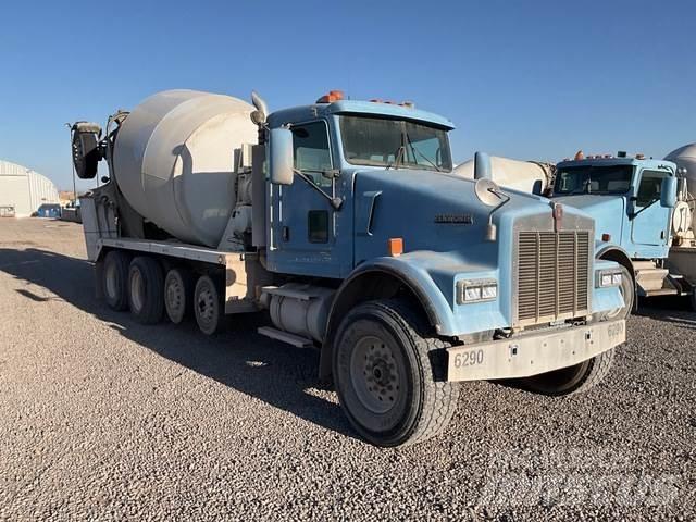 Kenworth W900B Egyéb