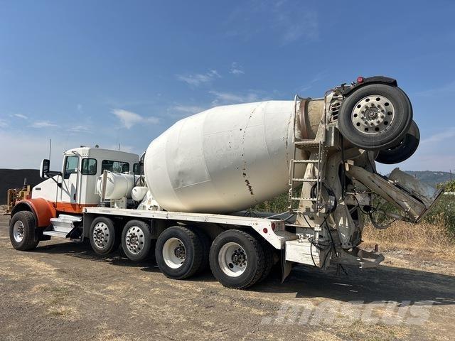 Kenworth W900B Egyéb