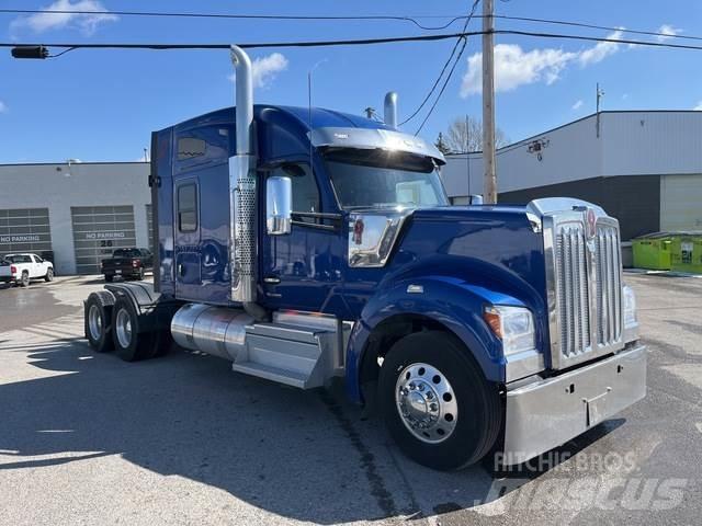 Kenworth W990 Nyergesvontatók