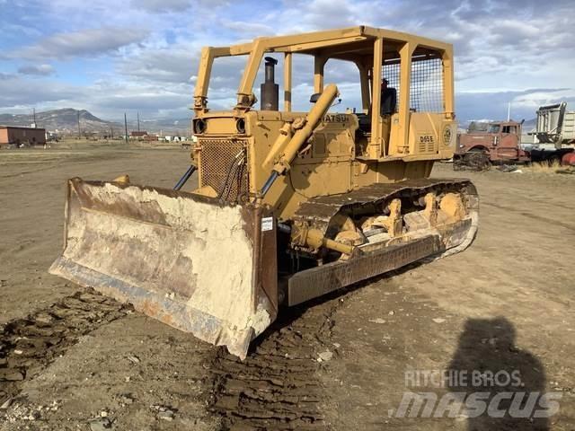 Komatsu D65E-6 lánctalpas dózerek