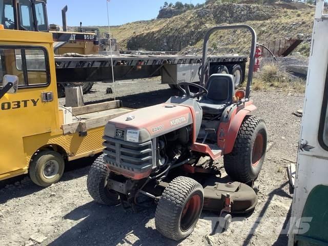 Kubota B2400HD Traktorok