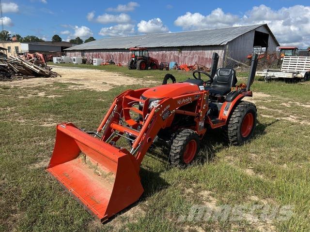 Kubota B2401DT Kompakt traktorok