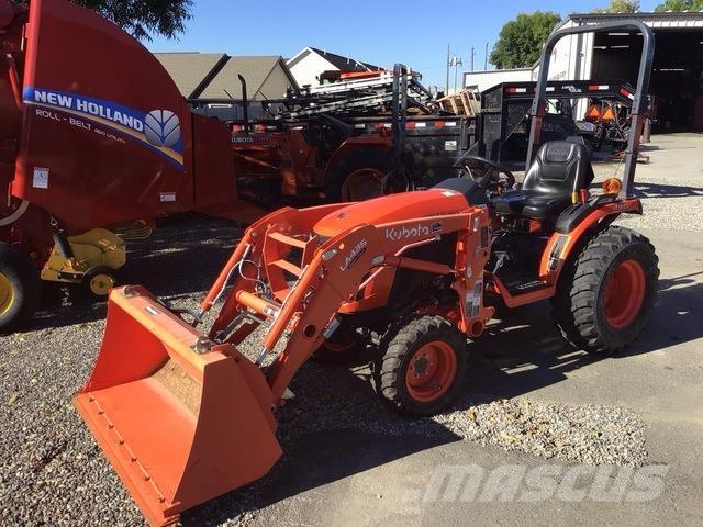 Kubota B2401DT Kompakt traktorok