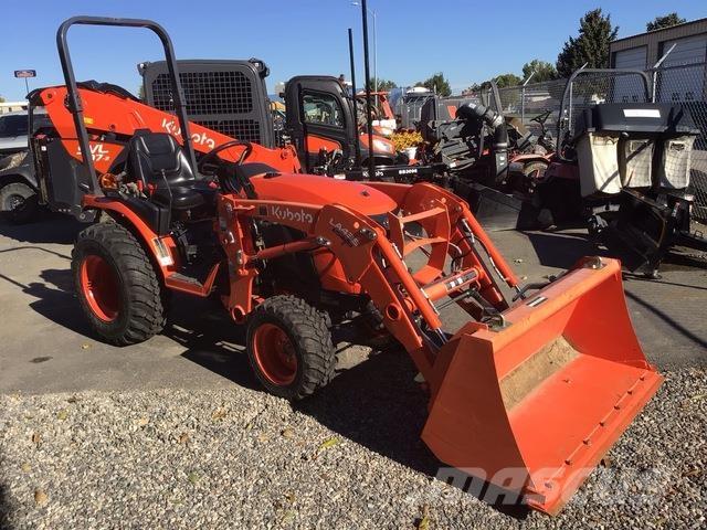 Kubota B2401DT Kompakt traktorok