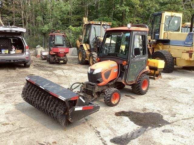 Kubota BX2380 Kompakt traktorok