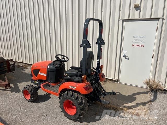Kubota BX2380 Kompakt traktorok