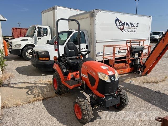 Kubota BX2380 Kompakt traktorok