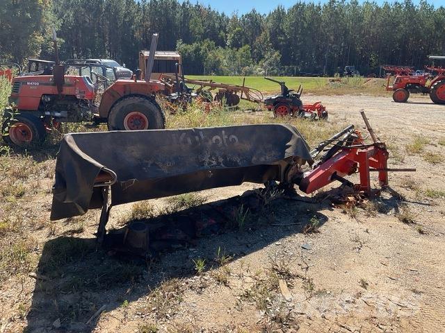 Kubota DM1024 Kaszák